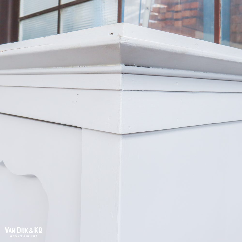 Witte linnenkast - Afbeelding 4