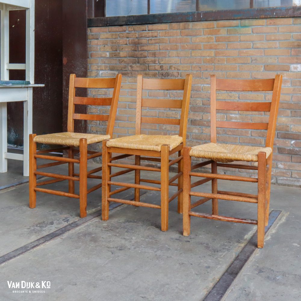 Vintage stoelen met rieten zitting - Afbeelding 2