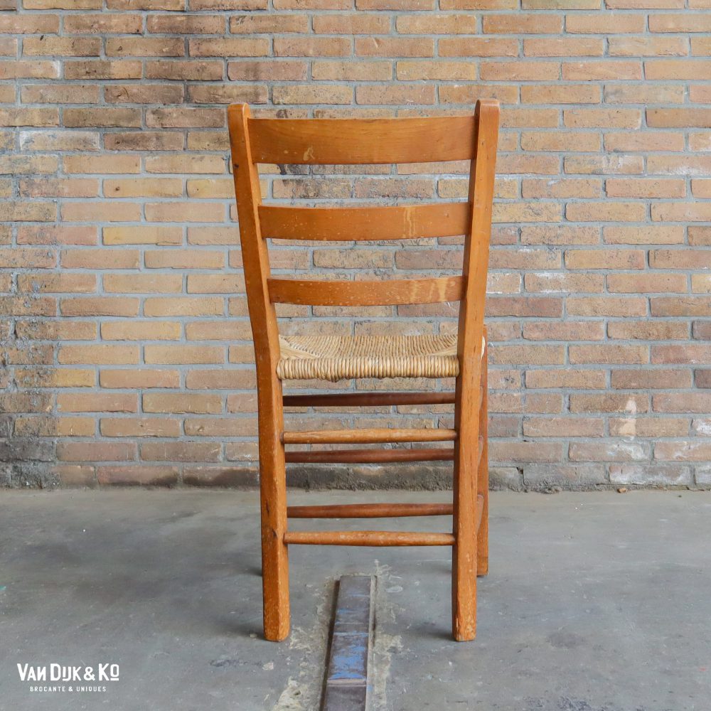 Vintage stoelen met rieten zitting - Afbeelding 7