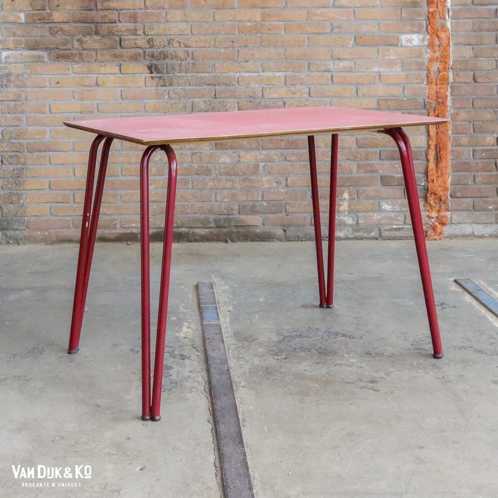 Vintage tafel - Willy van der Meeren