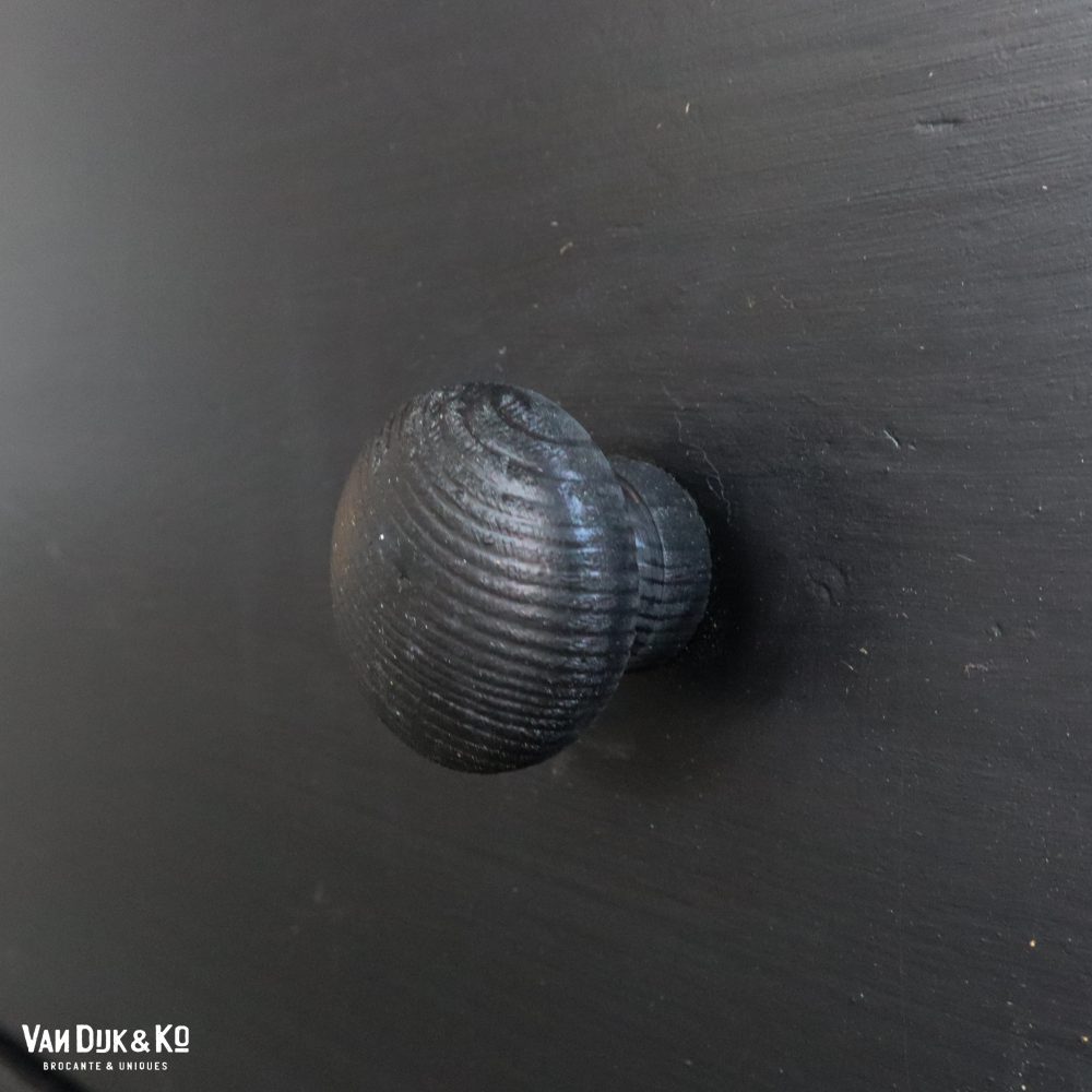 Zwarte linnenkast - Afbeelding 8