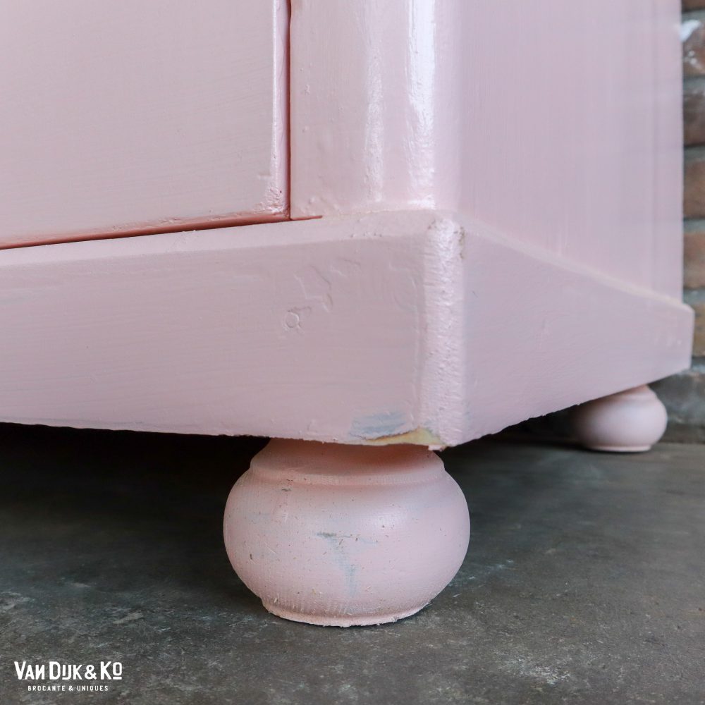 Brocante roze kledingkast - Afbeelding 9