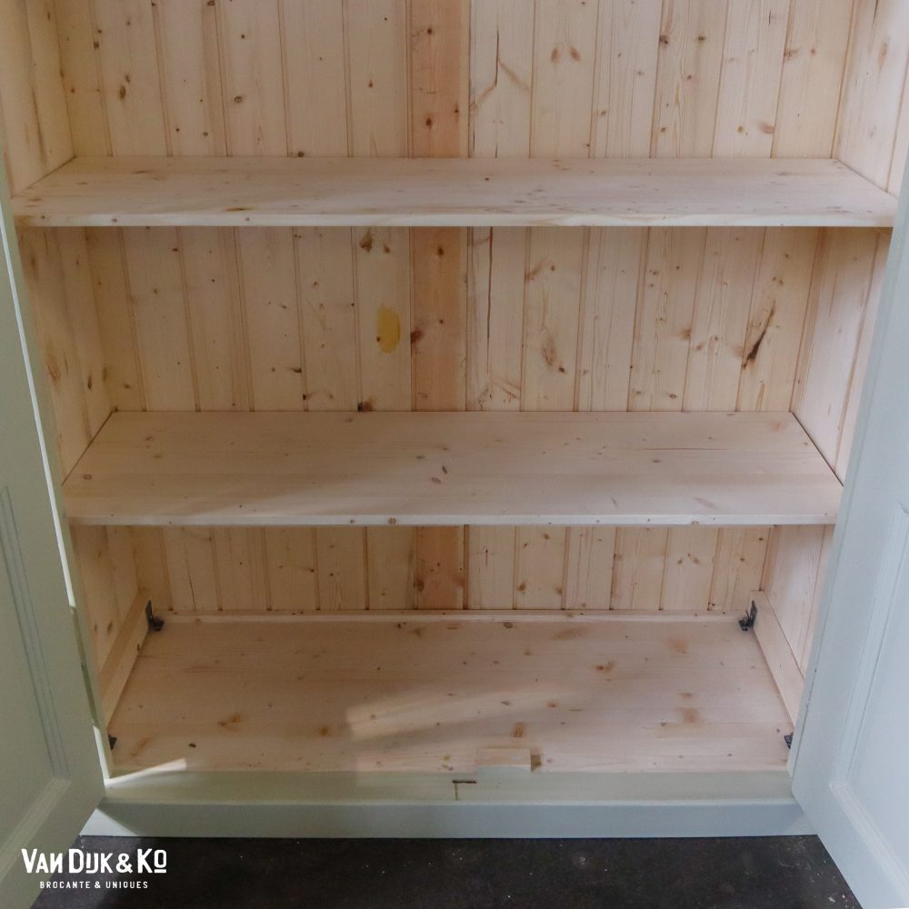 Hoge kast met ensuite deuren – VD&Ko maatwerk - Afbeelding 6