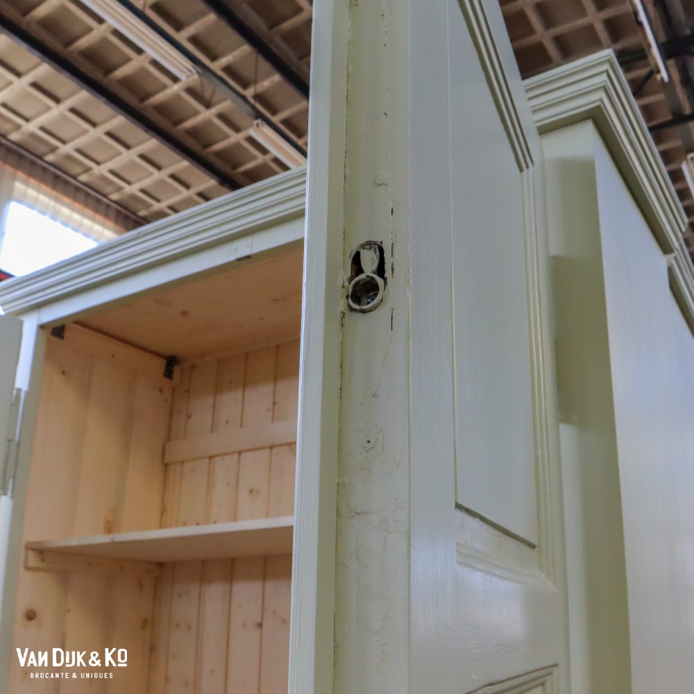 Hoge kast met ensuite deuren – VD&Ko maatwerk - Afbeelding 8