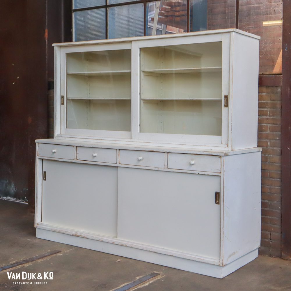 Brocante witte buffetkast - Afbeelding 2