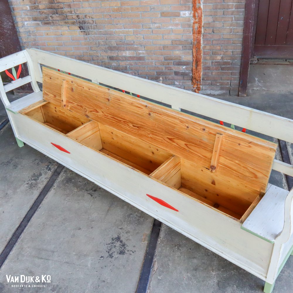Hongaarse houten klepbank - Afbeelding 4