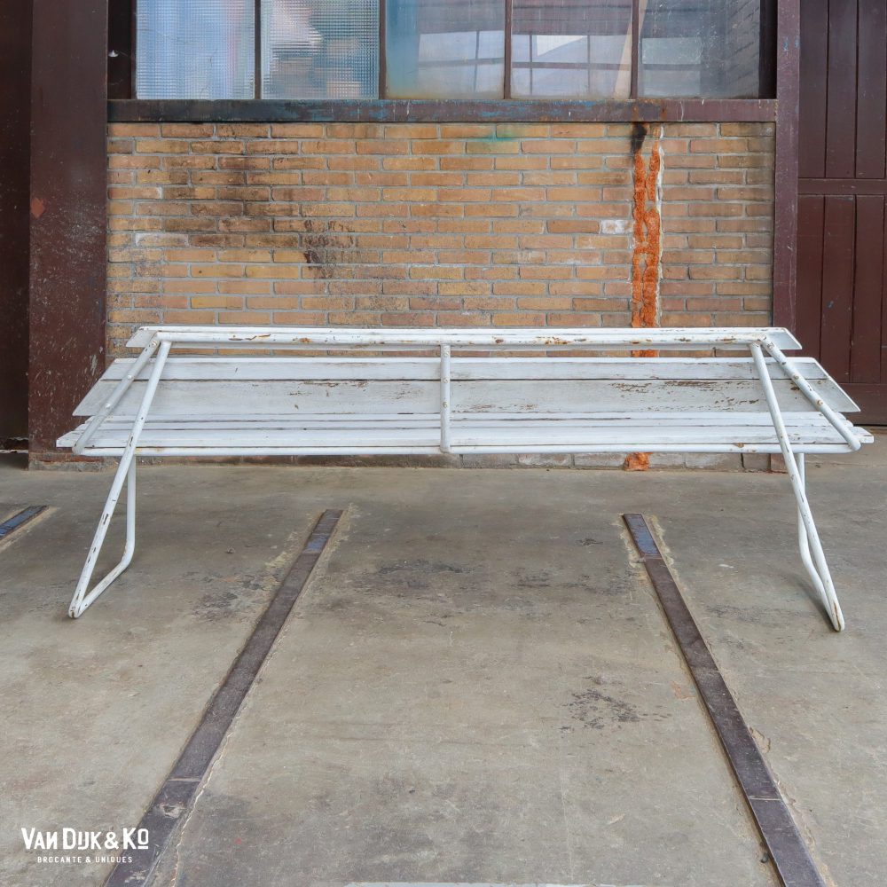 Brocante witte tuinbank - Afbeelding 9