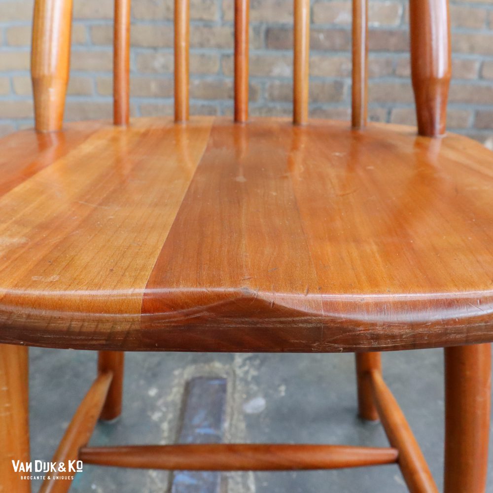 Vintage spijlenstoelen - Afbeelding 6