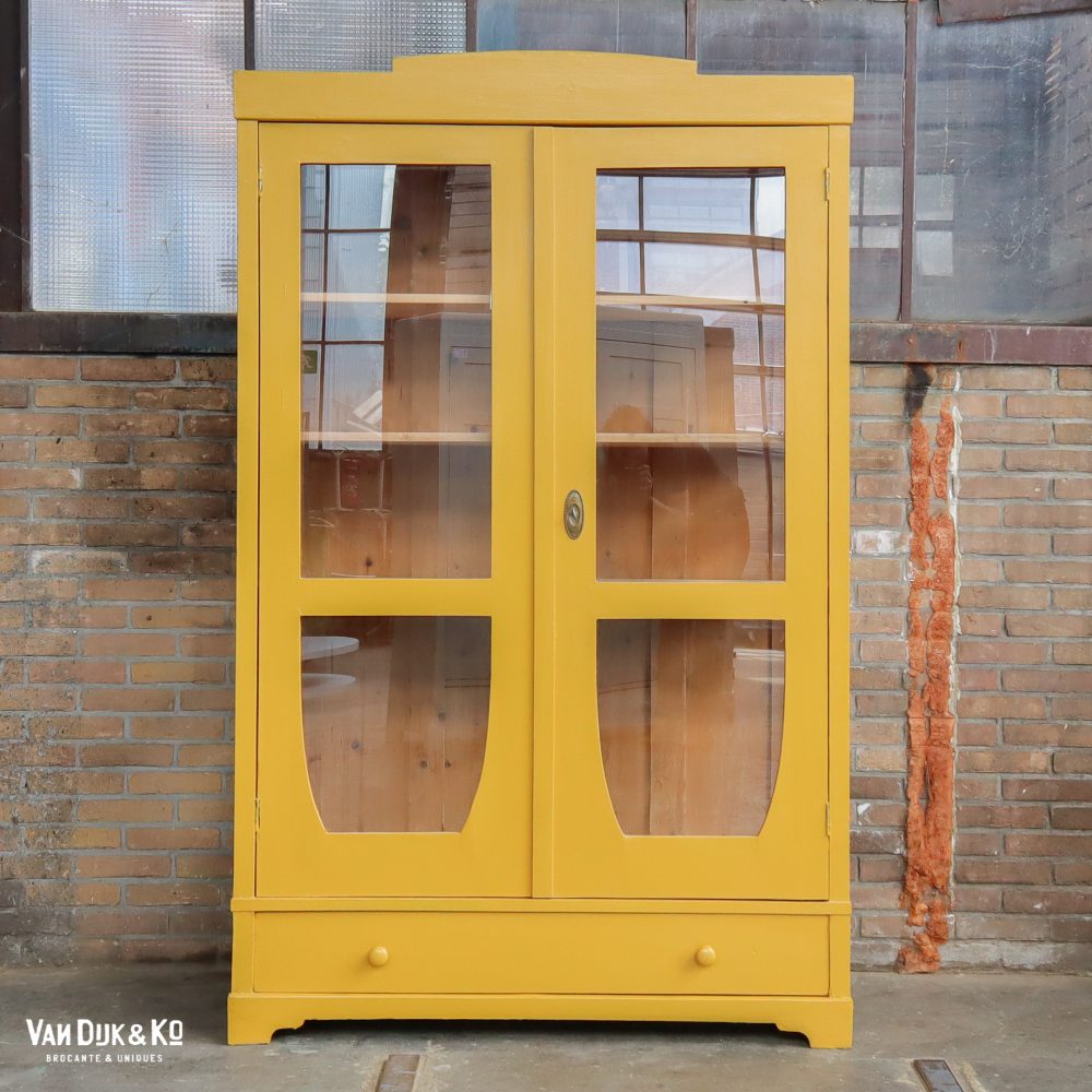 Gele vitrinekast - Afbeelding 2