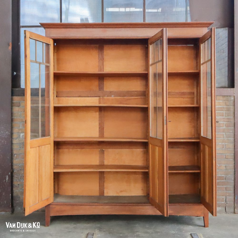 Vintage schoolkast - Afbeelding 3