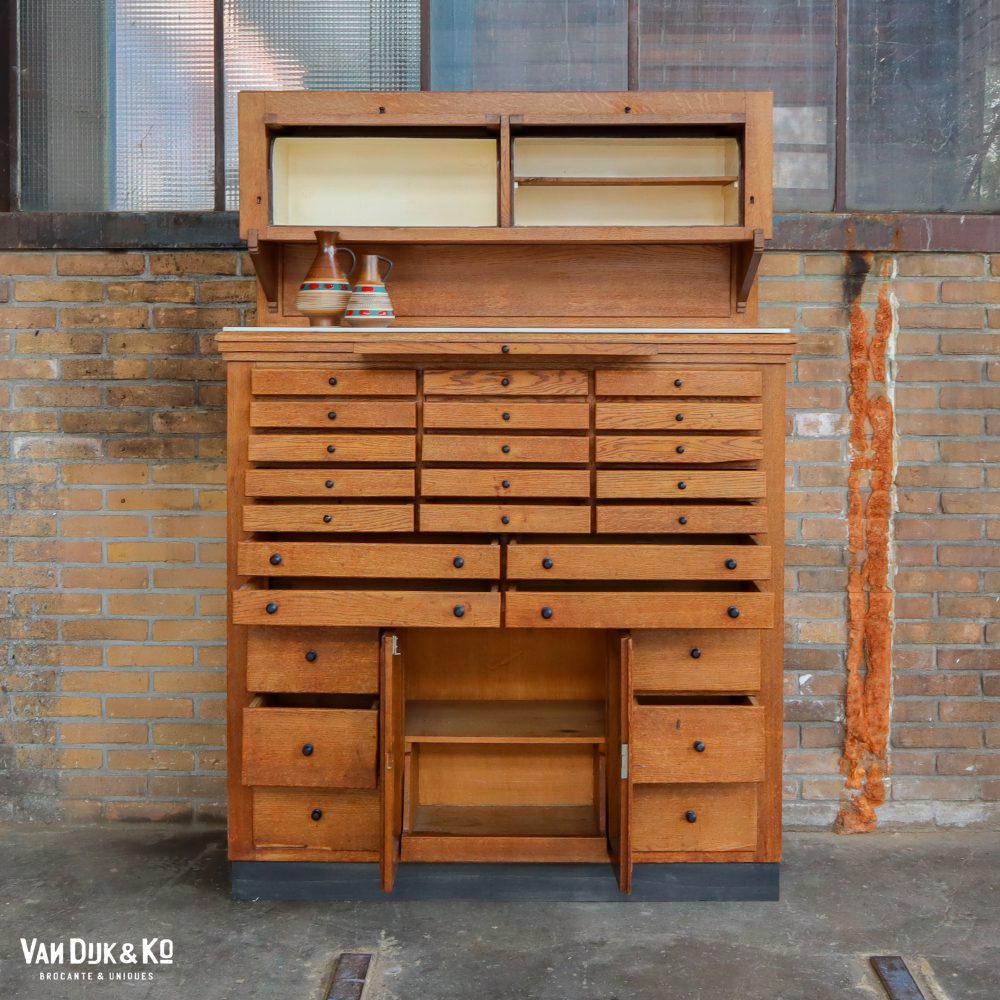 Vintage tandartskast - Afbeelding 3