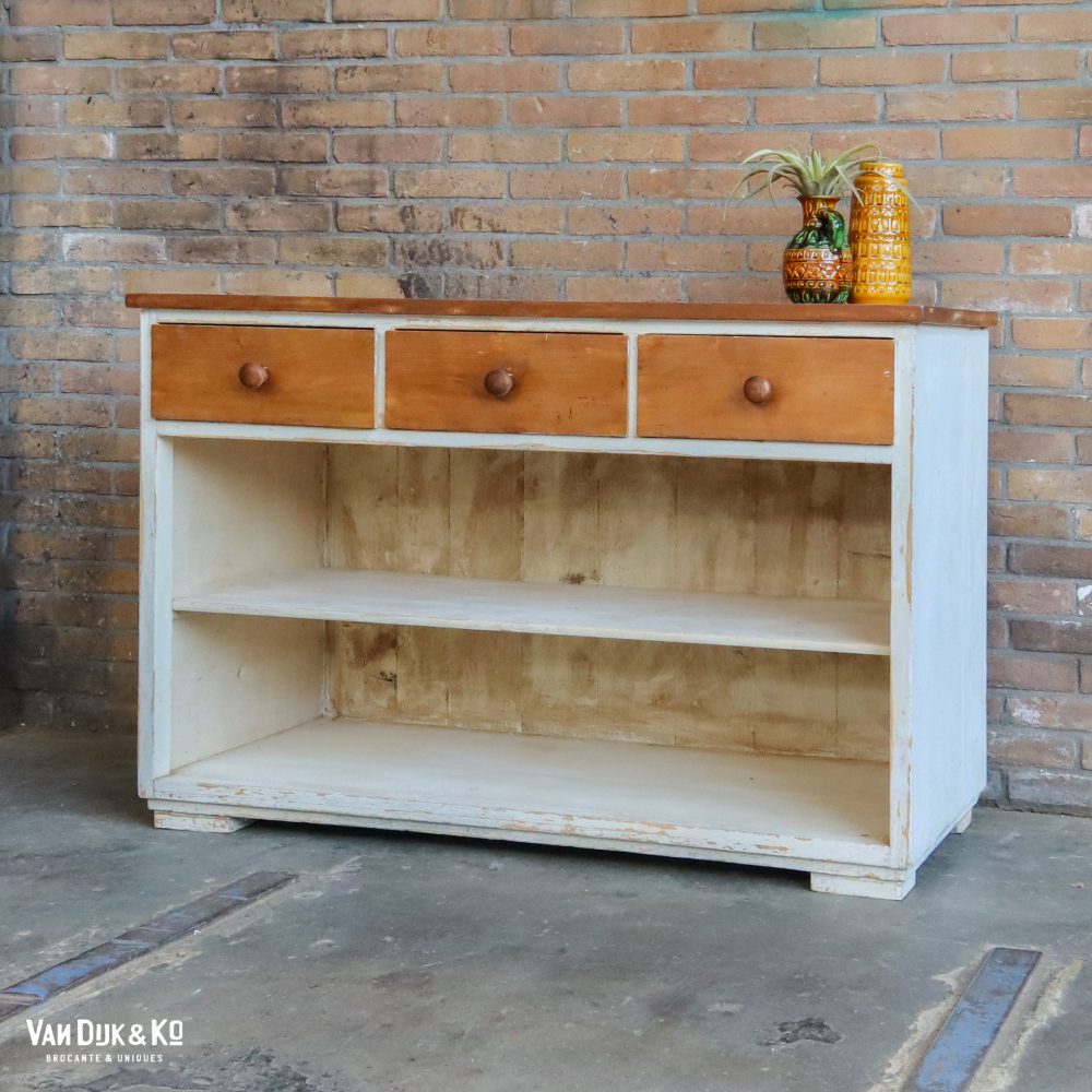 Brocante dressoir