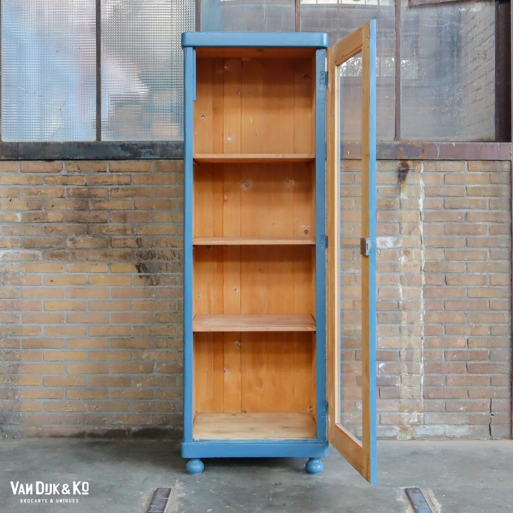 Blauwe eendeurs vitrinekast - Afbeelding 3