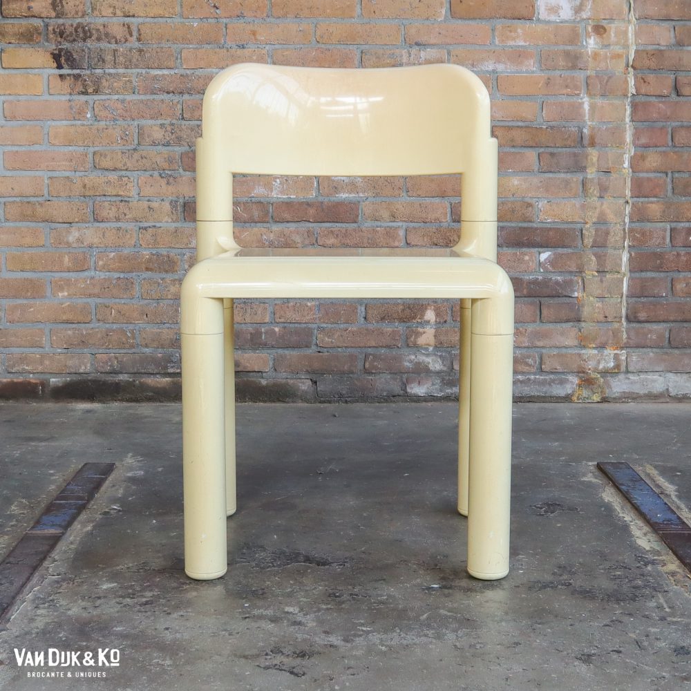 Design stoelen - Eero Aarnio