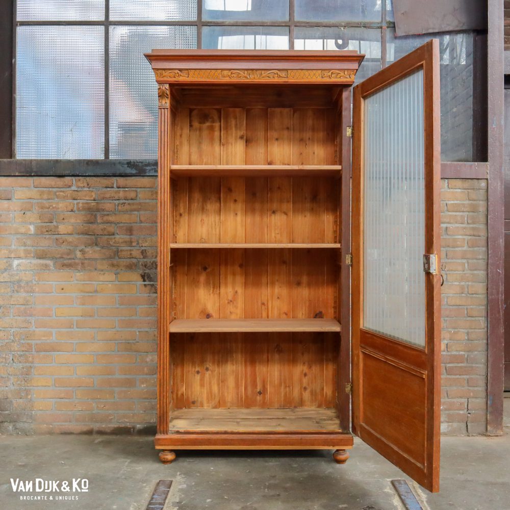 Brocante bruine vitrinekast - Afbeelding 3