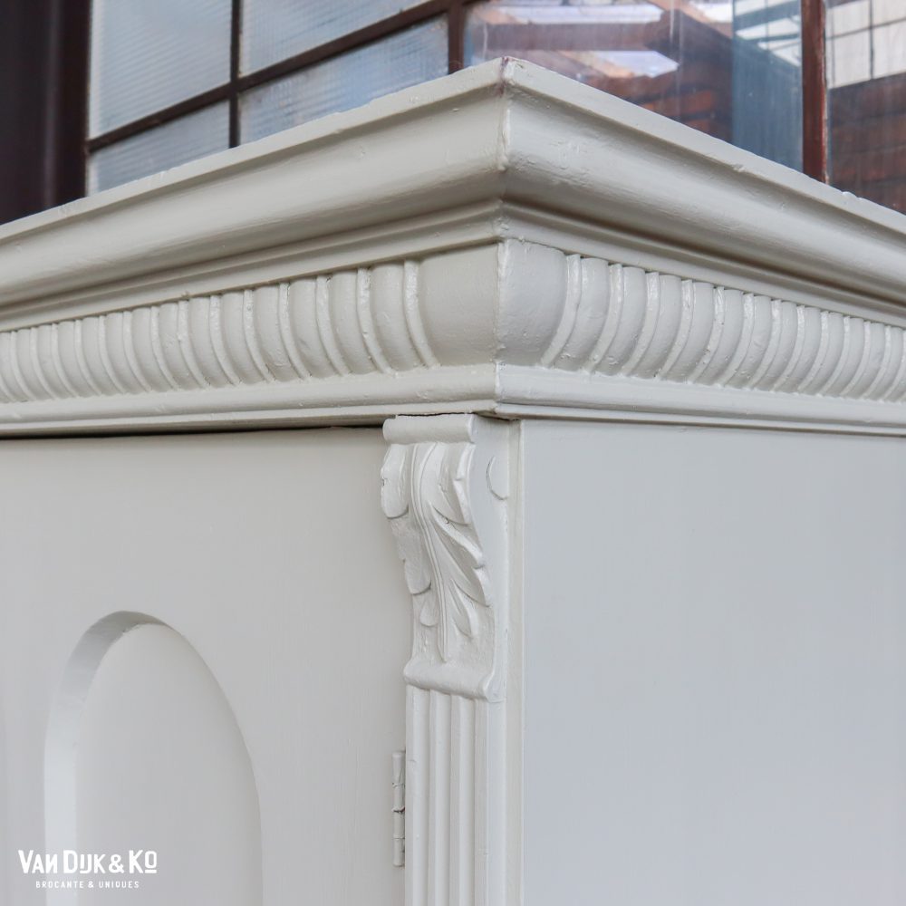 Witte eendeurs linnenkast - Afbeelding 4