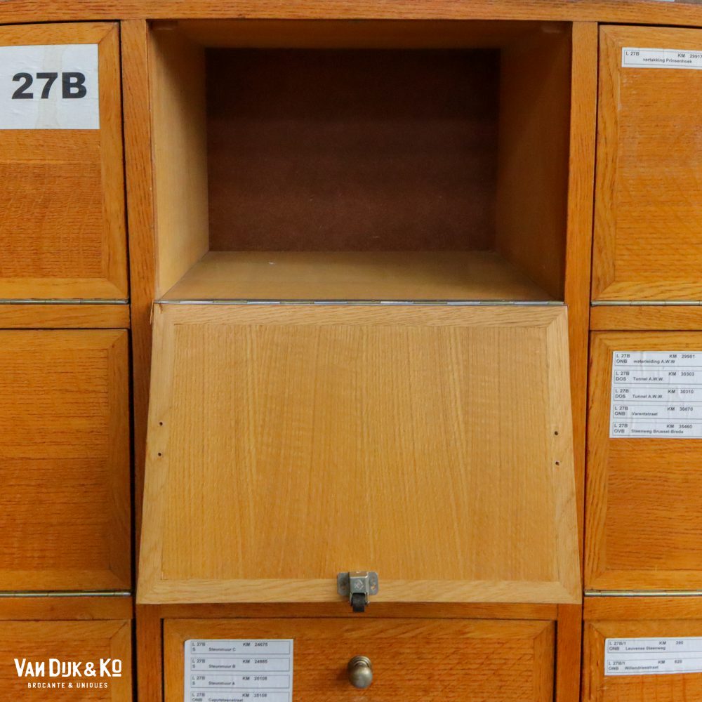 Lage vintage kleppenkast - Afbeelding 9