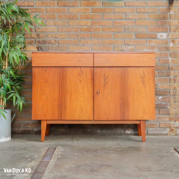 Vintage dressoir klein