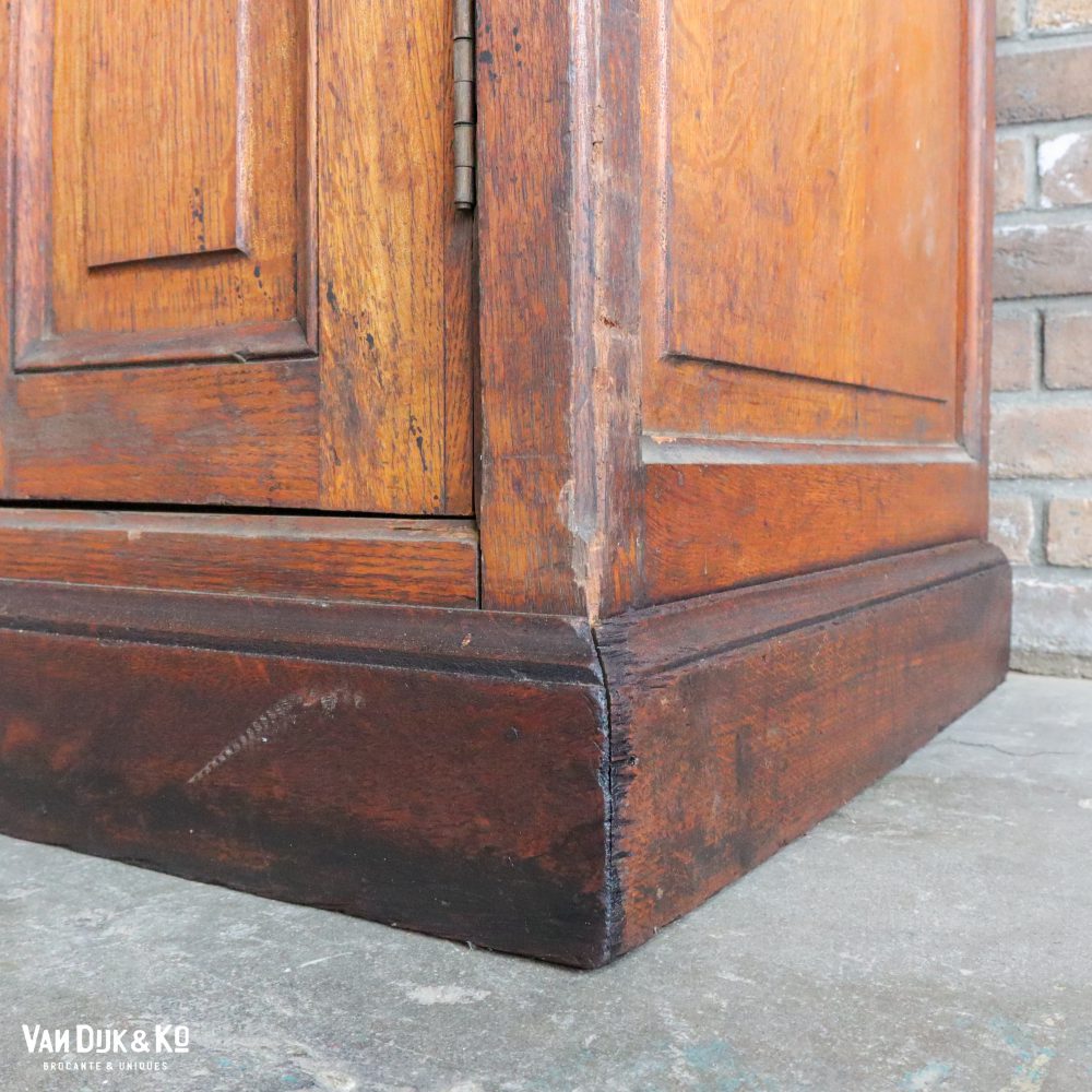 Antiek houten lockerkast - Afbeelding 12