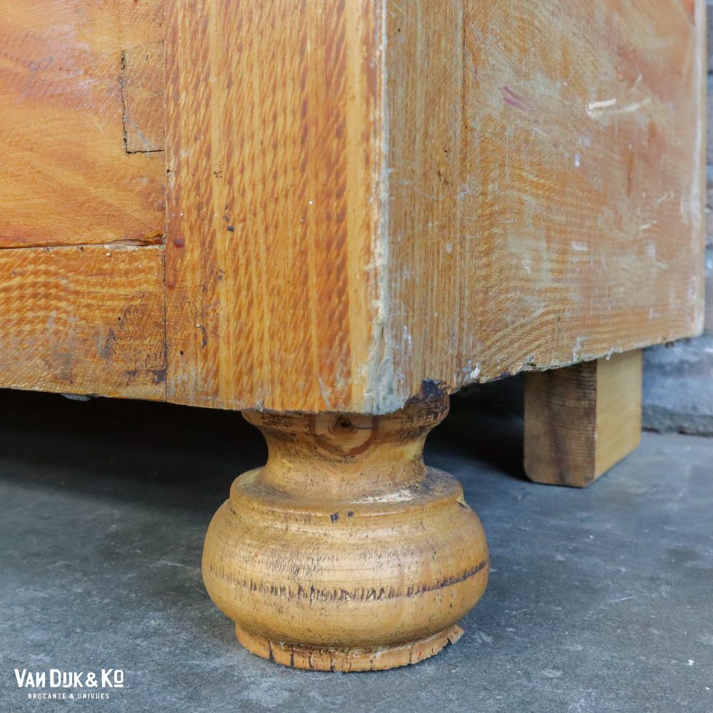 Brocante linnenkast - Afbeelding 12