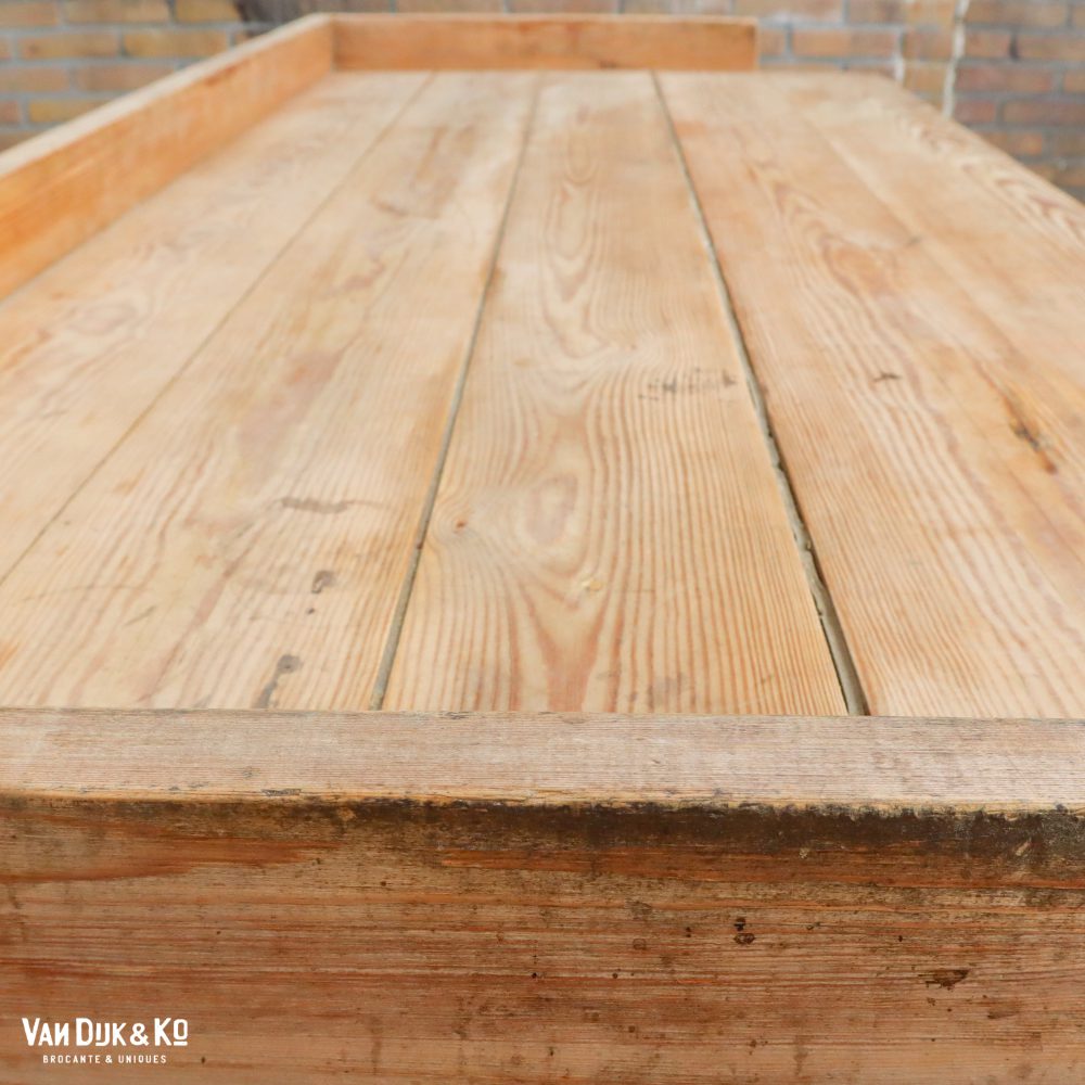 Brocante werktafel met stalen frame - Afbeelding 5