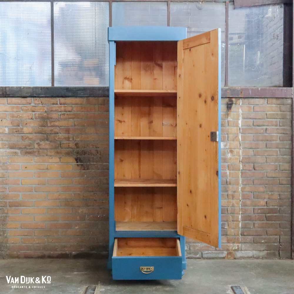 Blauwe eendeurs linnenkast - Afbeelding 3