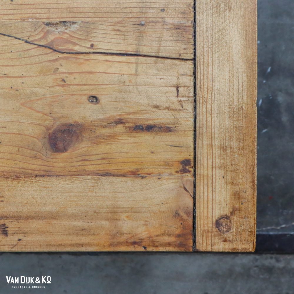 Tafel met zwart metalen frame - Afbeelding 6