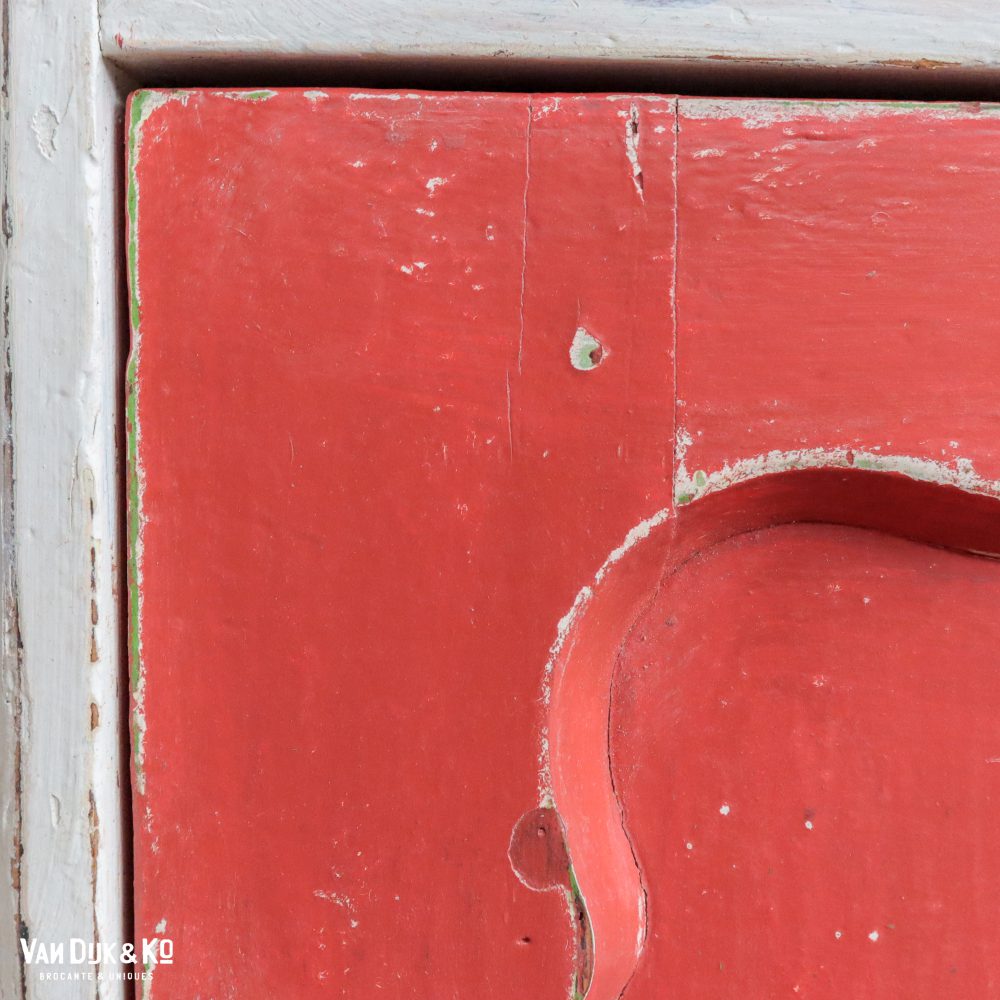 Brocante wit met rood nachtkastje - Afbeelding 9