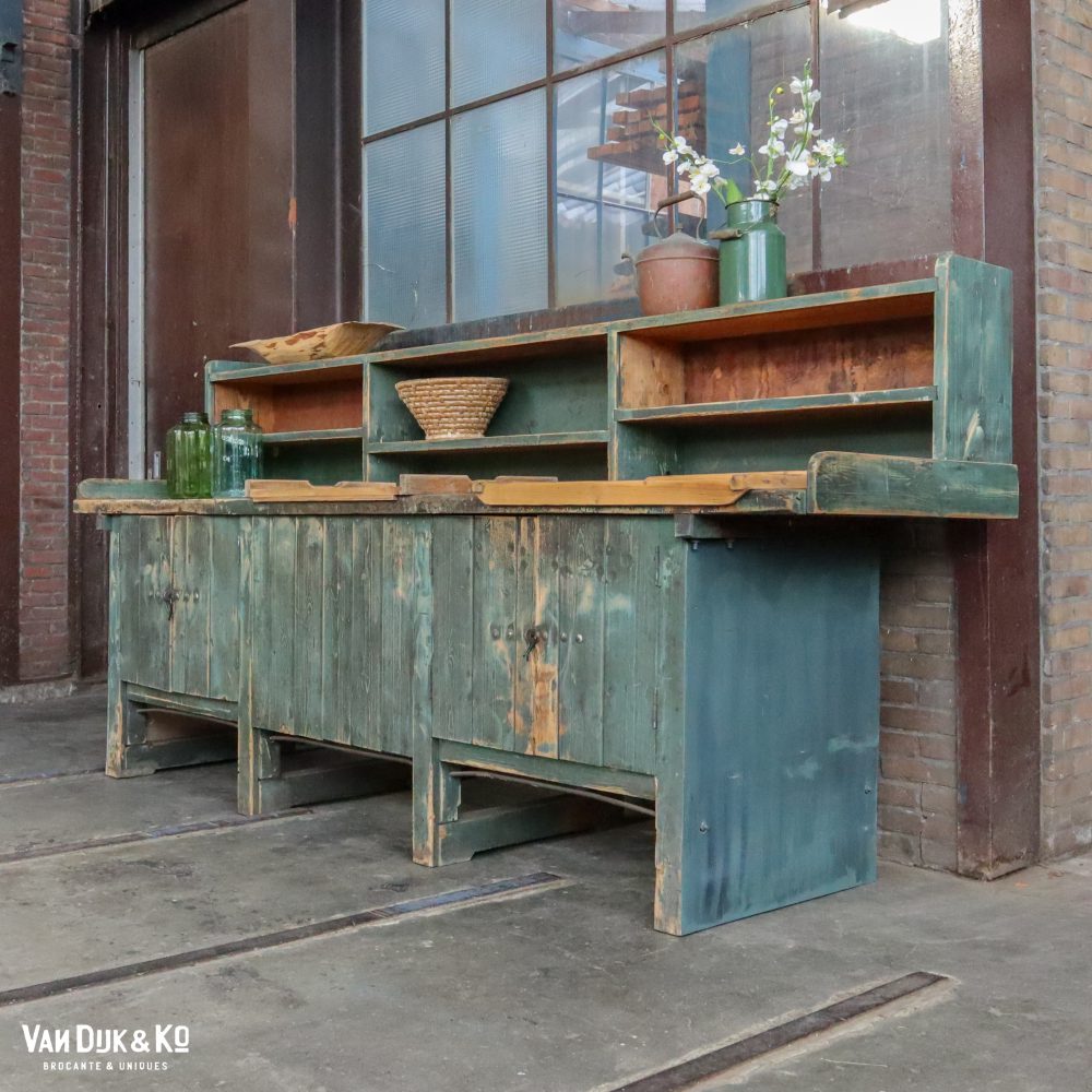 Vintage robuuste werktafel groot - Afbeelding 2