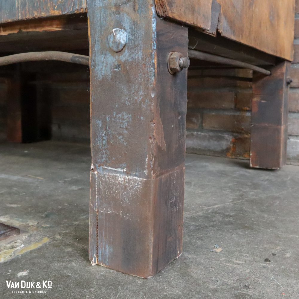 Vintage robuuste werktafel - Afbeelding 17