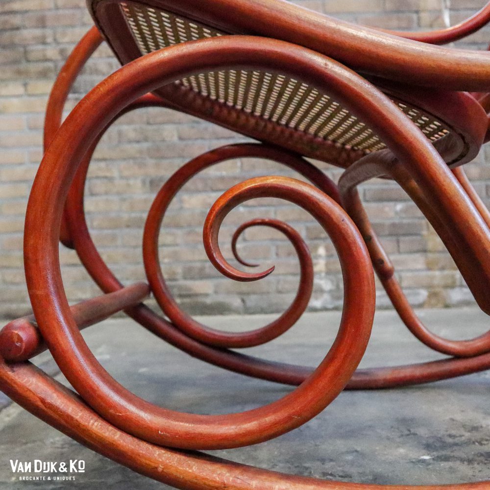 Schommelstoel, Thonet stijl - Afbeelding 12