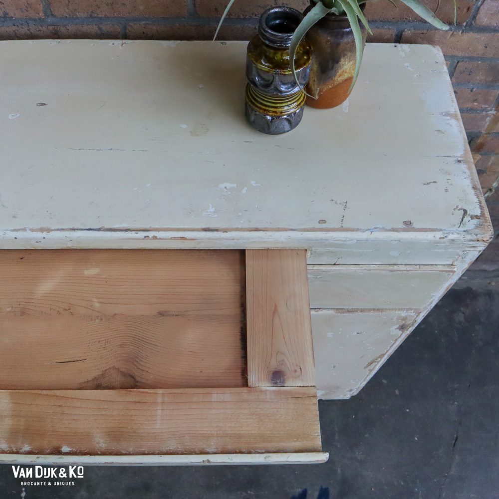 Brocante kastje met uitschuifbare plank - Afbeelding 5