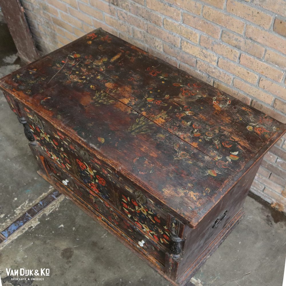 Beschilderde kist met la - Afbeelding 6