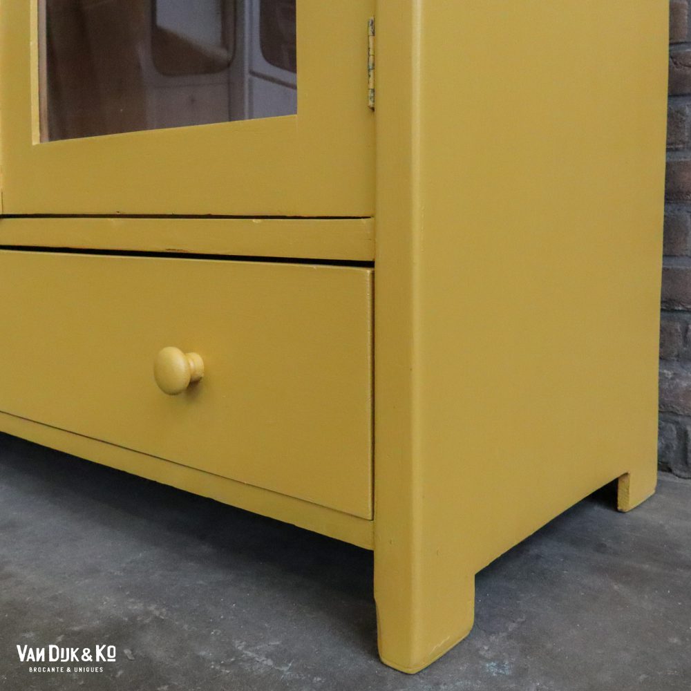 Gele vitrinekast - Afbeelding 6
