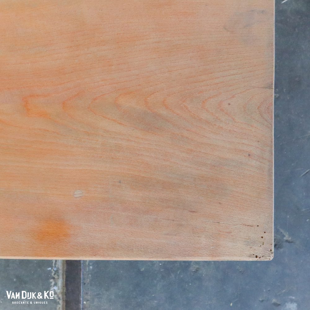 Houten tafel - Afbeelding 5