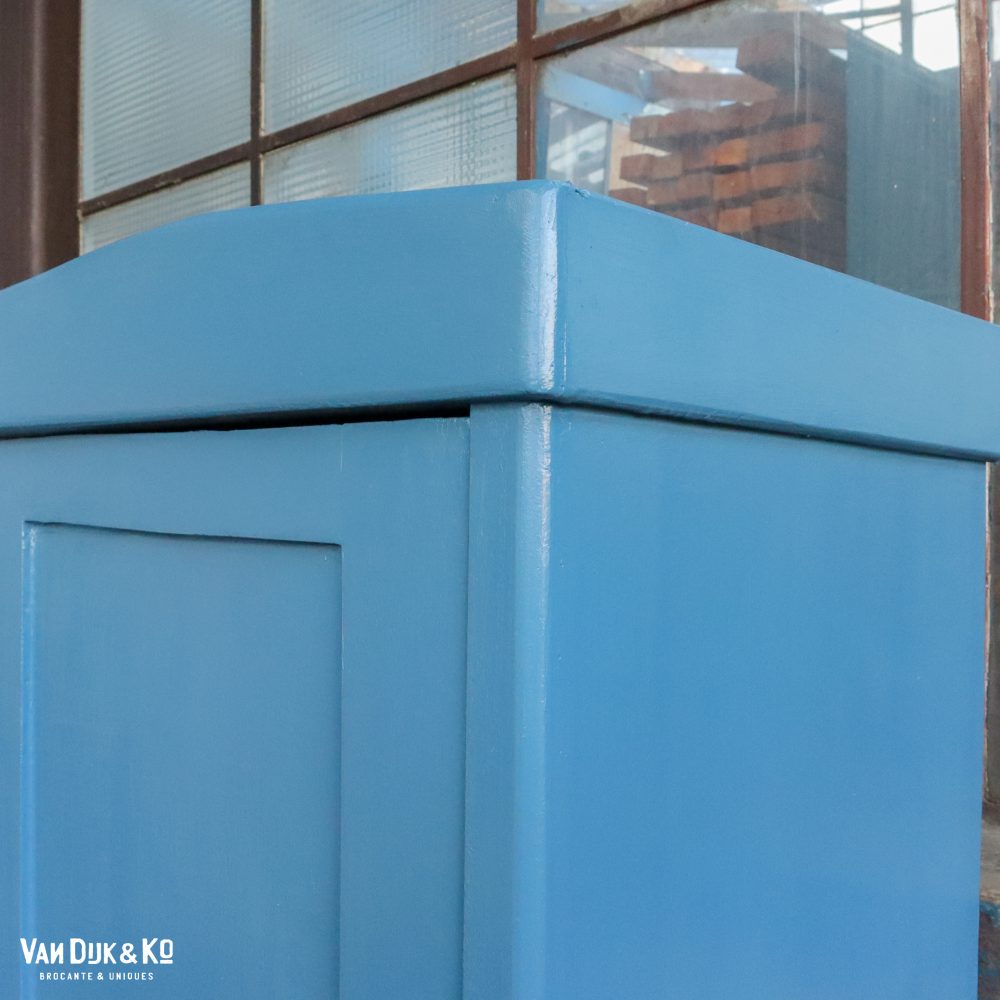 Blauwe eendeurs linnenkast - Afbeelding 5