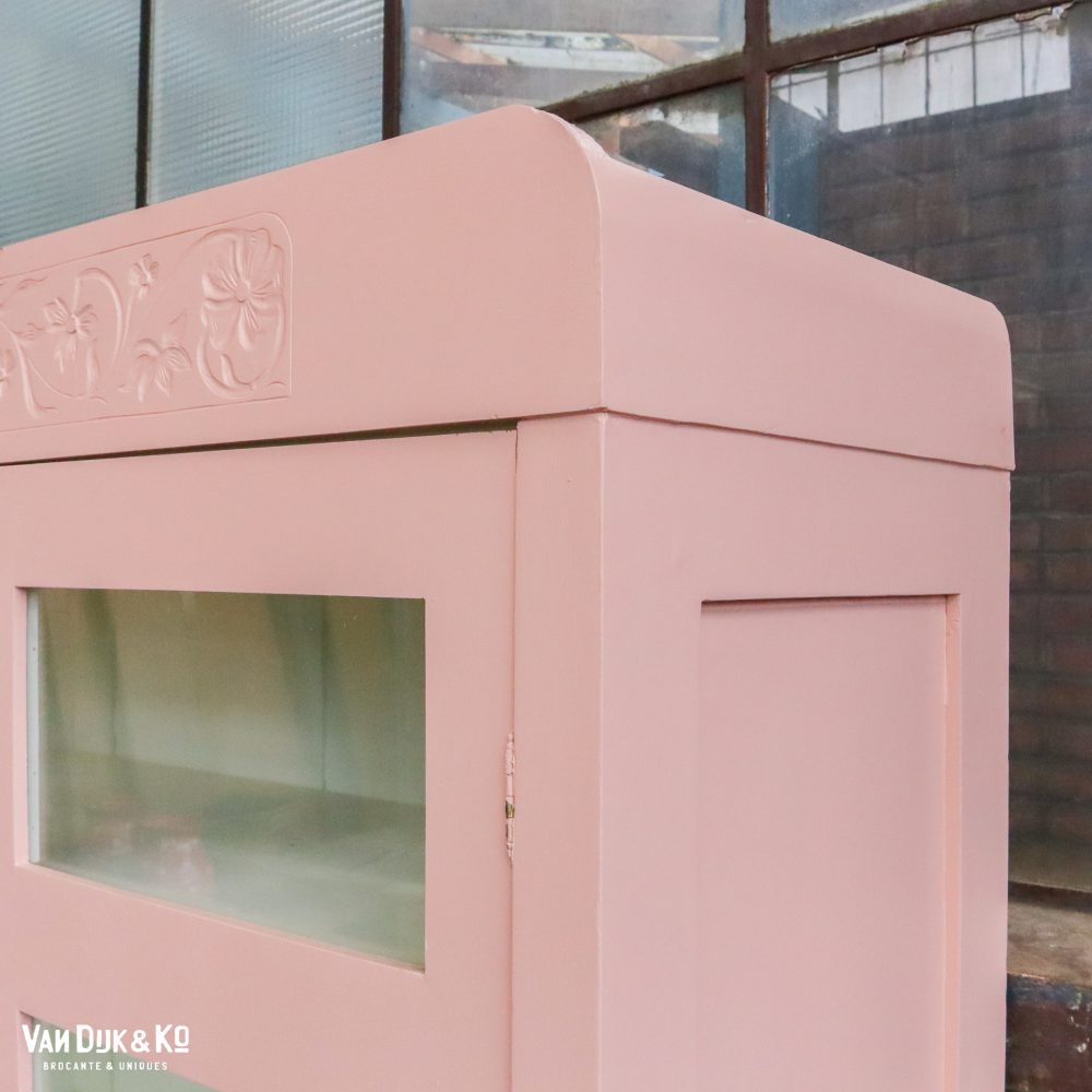 Roze vitrinekast met witte binnenkant - Afbeelding 5