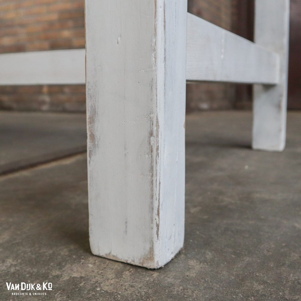Robuuste houten tafel - Afbeelding 8
