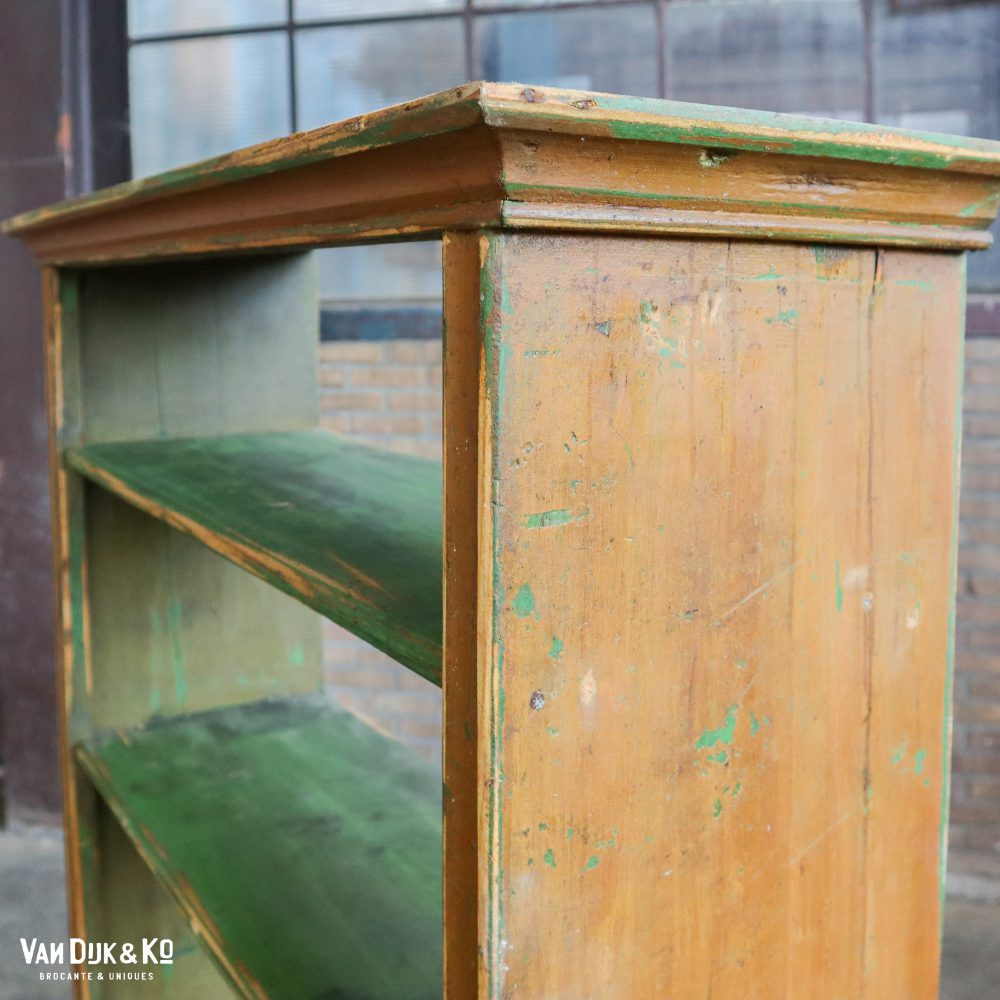 Verweerde boekenkast - Afbeelding 3