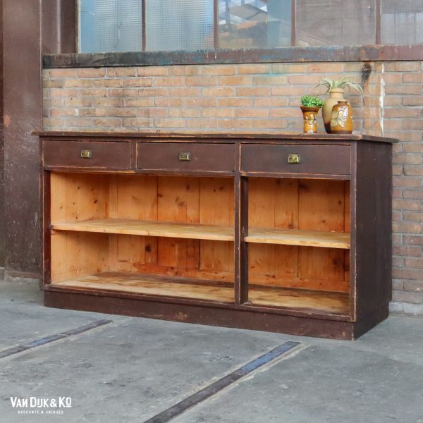 Brocante open dressoir