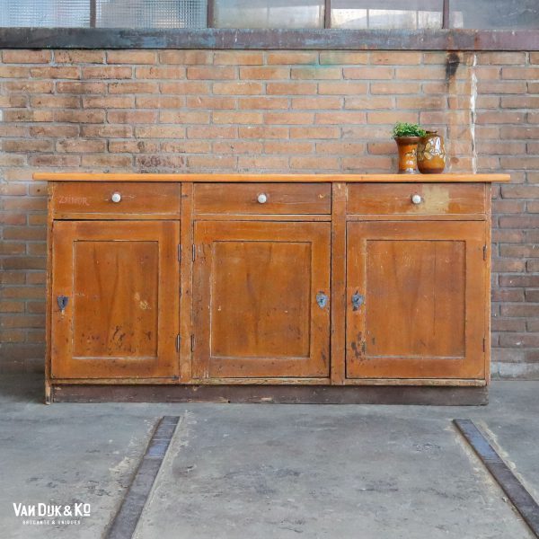 Brocante dressoir