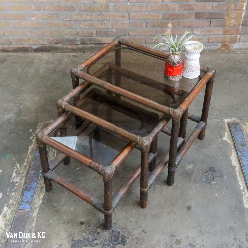 Rotan nesttafeltjes met rookglas blad - Afbeelding 2