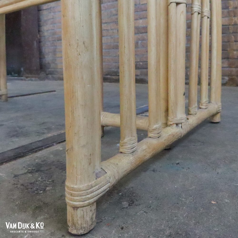 Rotan tafel met marmeren blad - Afbeelding 9