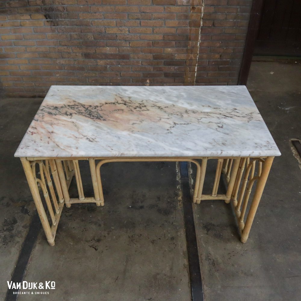 Rotan tafel met marmeren blad - Afbeelding 3