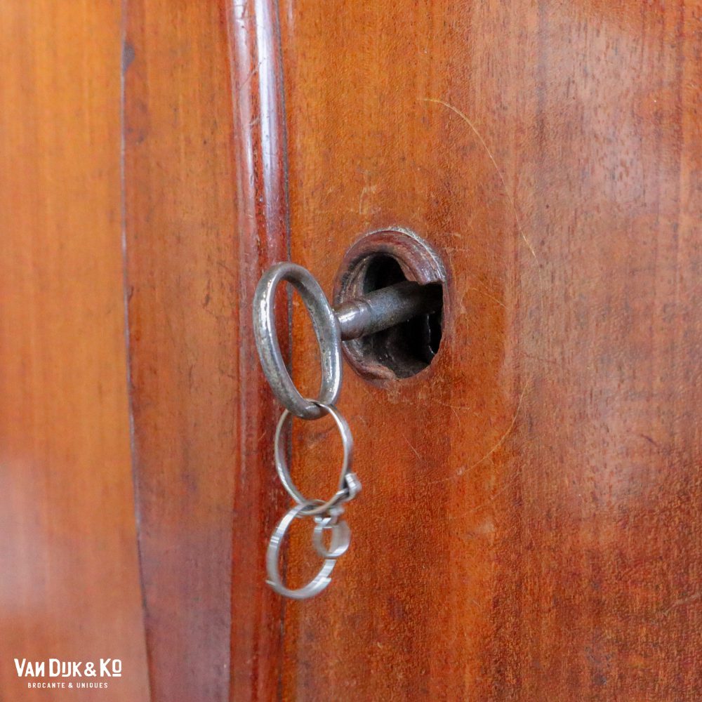 Biedermeier linnenkast met kuif - demontabel - Afbeelding 14