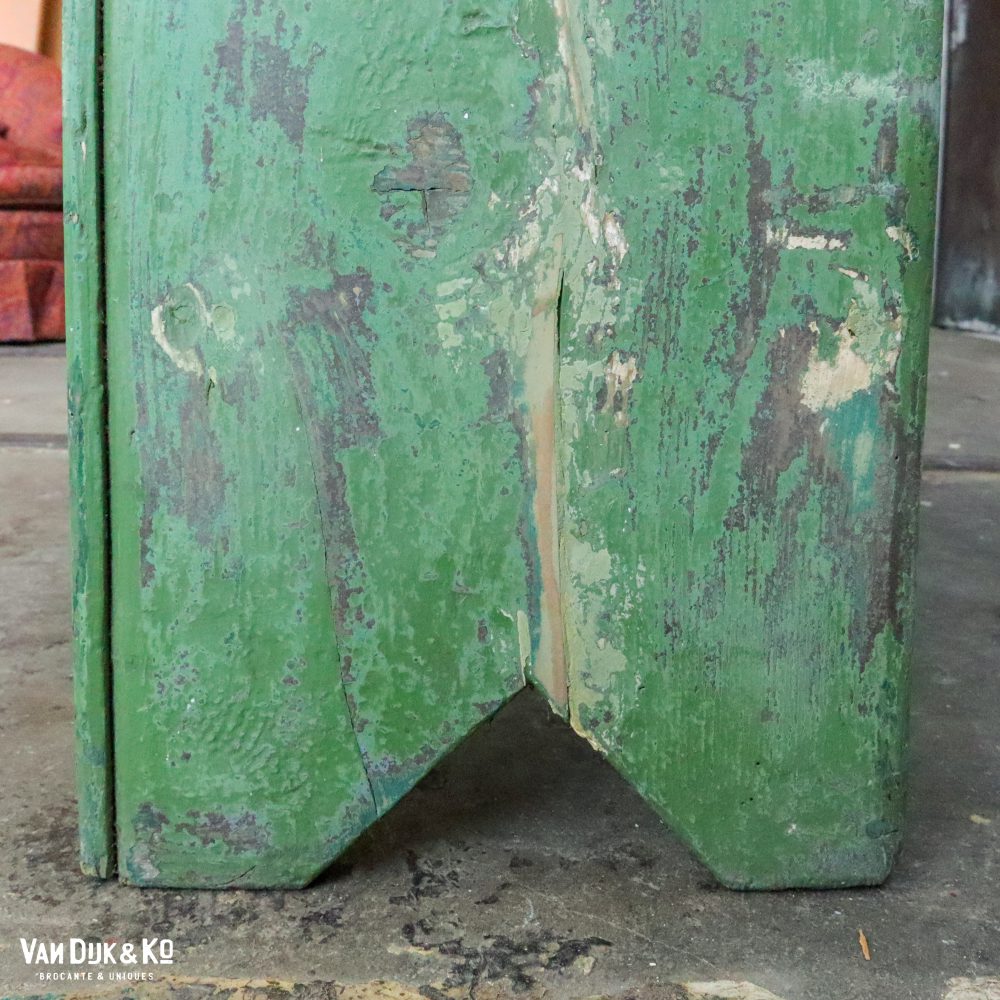 Verweerde groene boekenkast - Afbeelding 11