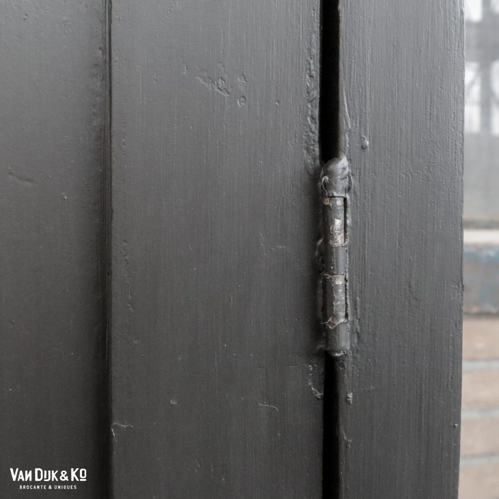 Zwarte eendeurs kast - Afbeelding 8