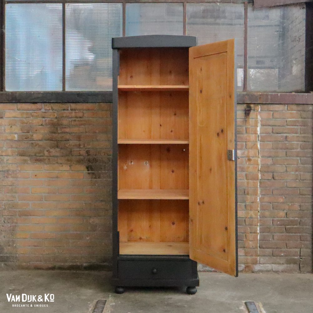Zwarte eendeurs kast - Afbeelding 3