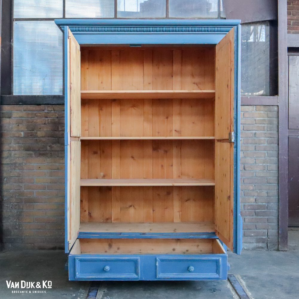 Blauwe brocante kledingkast - Afbeelding 3