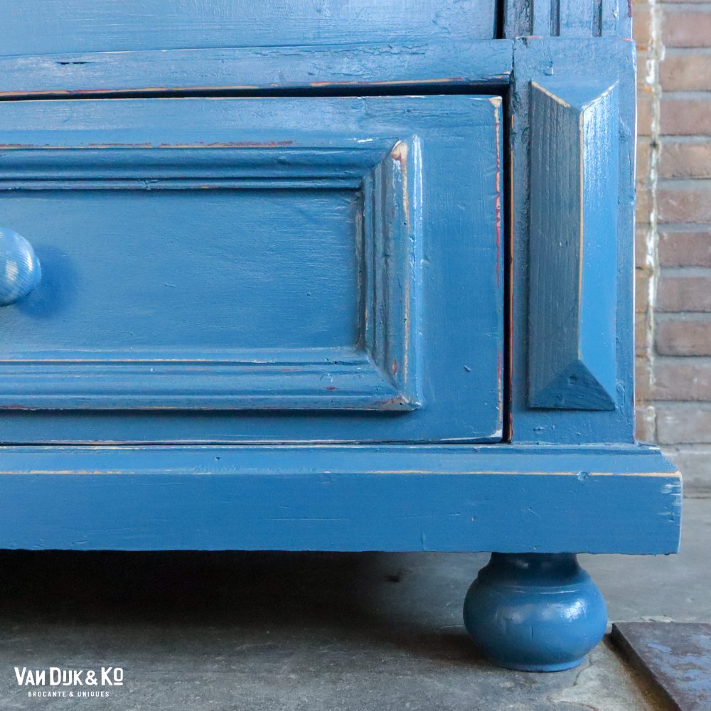 Blauwe brocante kledingkast - Afbeelding 11
